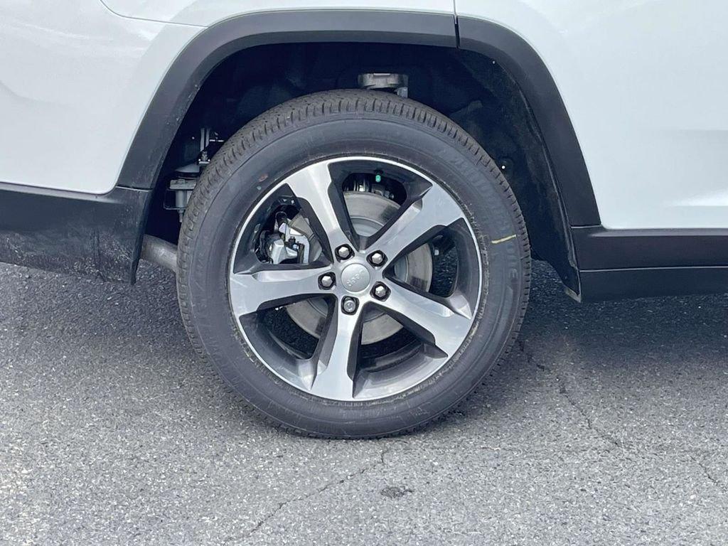 new 2026 Jeep Grand Cherokee L car, priced at $49,630