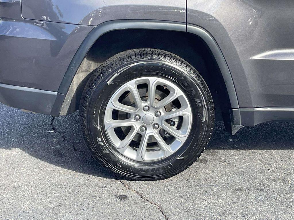 used 2021 Jeep Grand Cherokee car, priced at $18,000