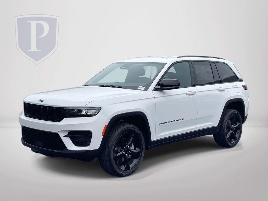 new 2025 Jeep Grand Cherokee car, priced at $37,130