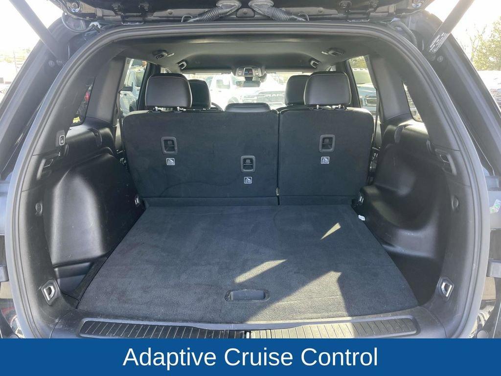 used 2025 Jeep Grand Cherokee car, priced at $31,998