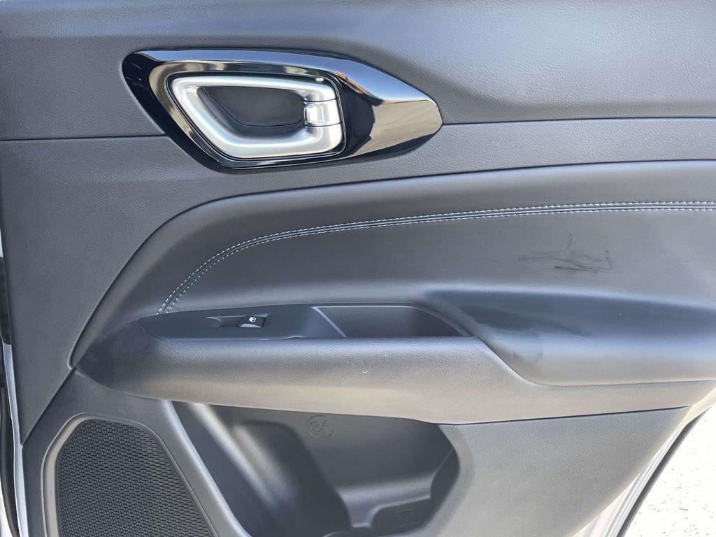 new 2026 Jeep Compass car, priced at $27,305