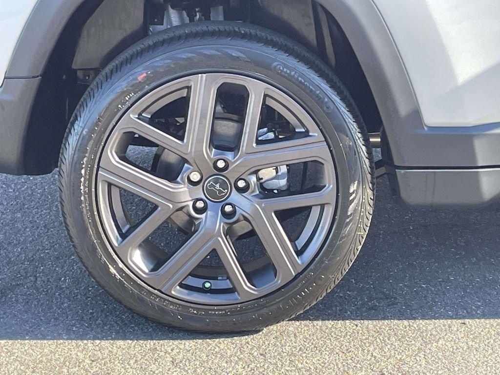 new 2026 Jeep Compass car, priced at $25,805