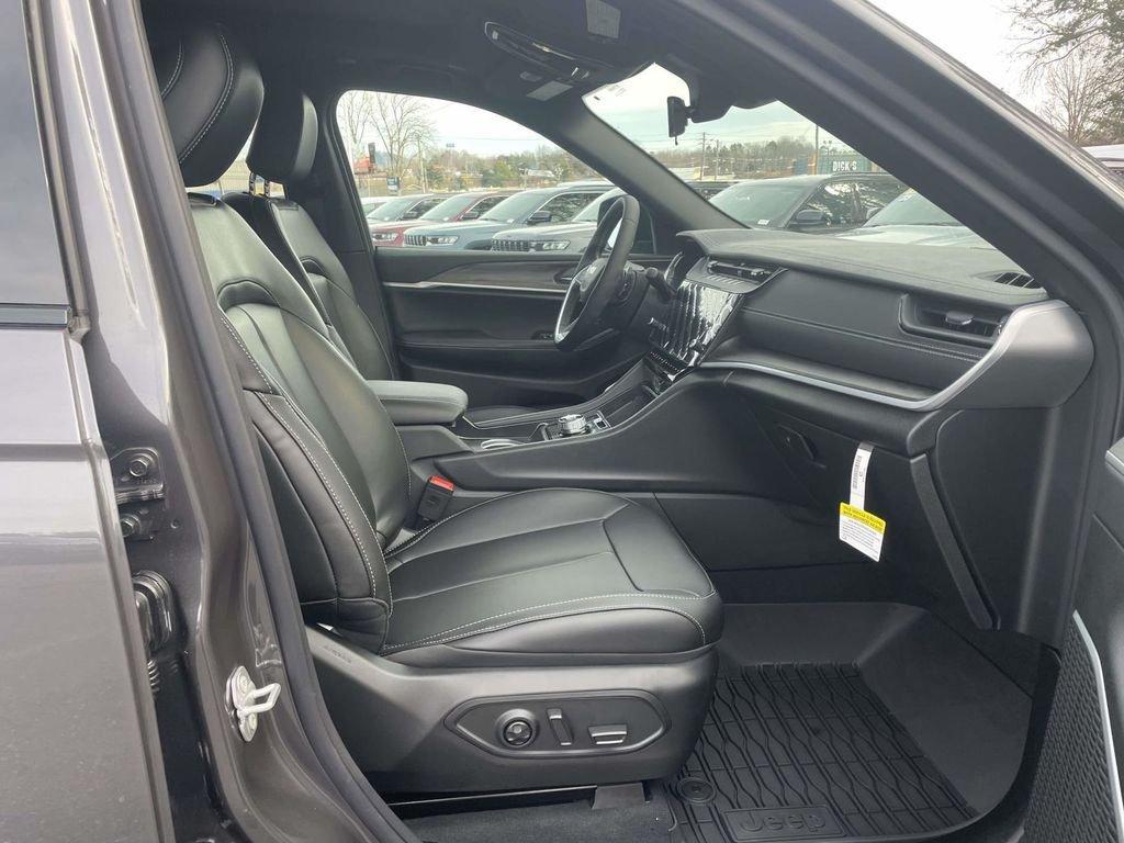 new 2026 Jeep Grand Cherokee L car, priced at $48,000