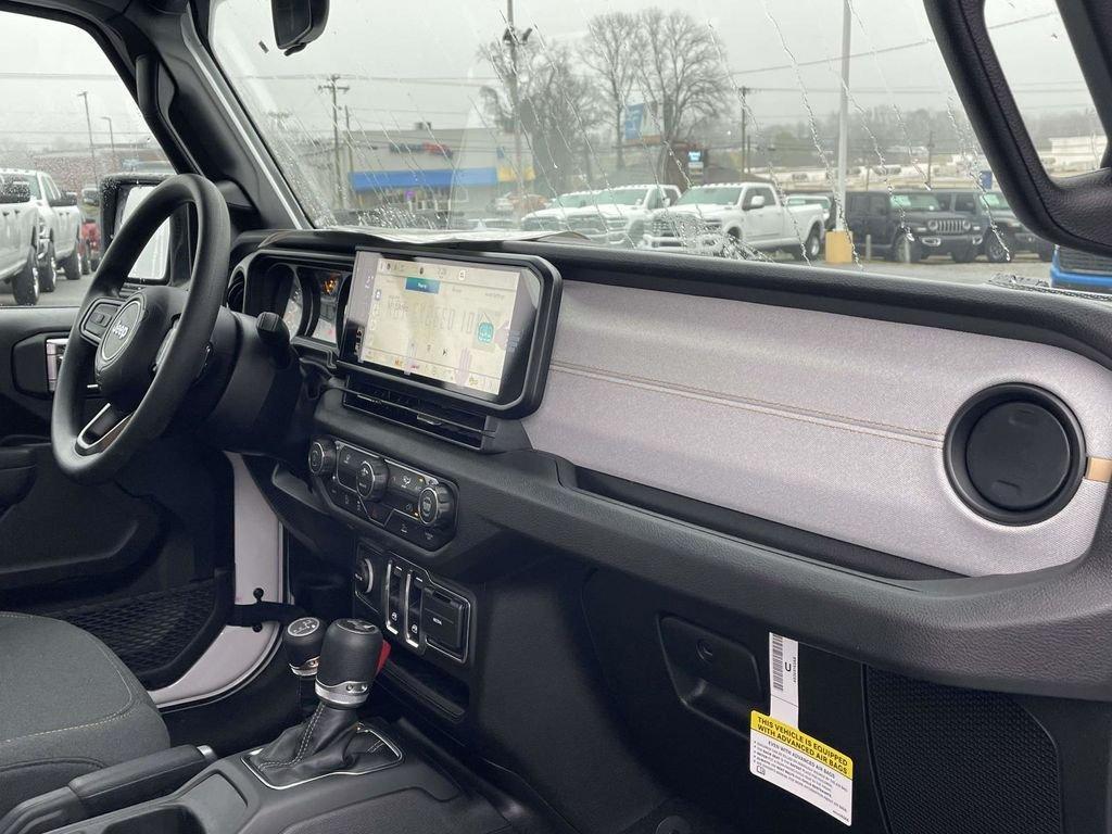 new 2026 Jeep Wrangler car, priced at $33,785