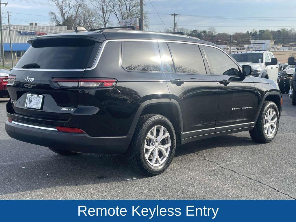 used 2022 Jeep Grand Cherokee L car, priced at $28,000
