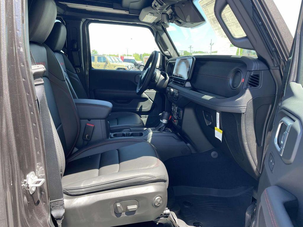 new 2026 Jeep Wrangler car, priced at $67,010