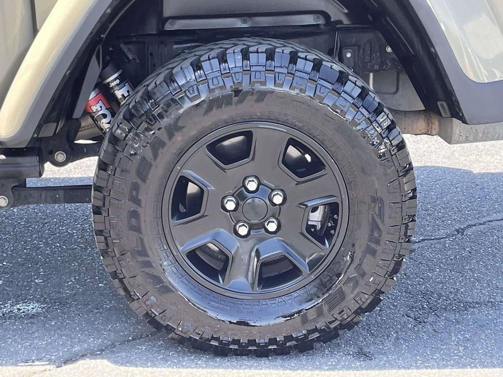 used 2020 Jeep Gladiator car, priced at $32,000