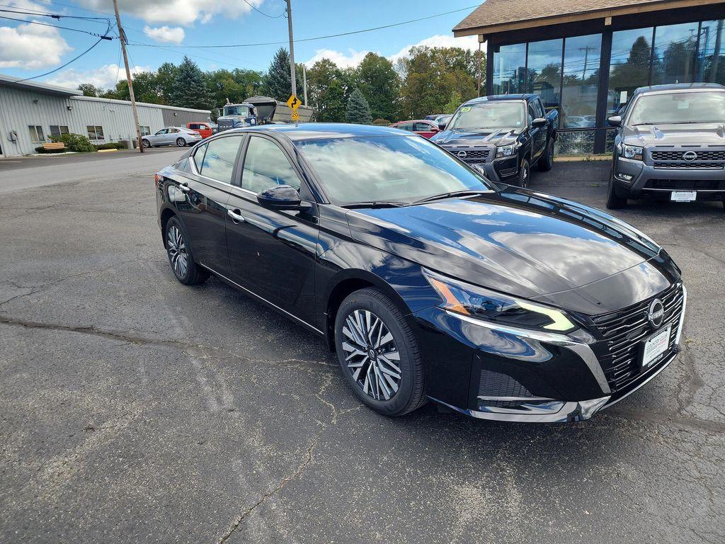 new 2025 Nissan Altima car, priced at $32,003