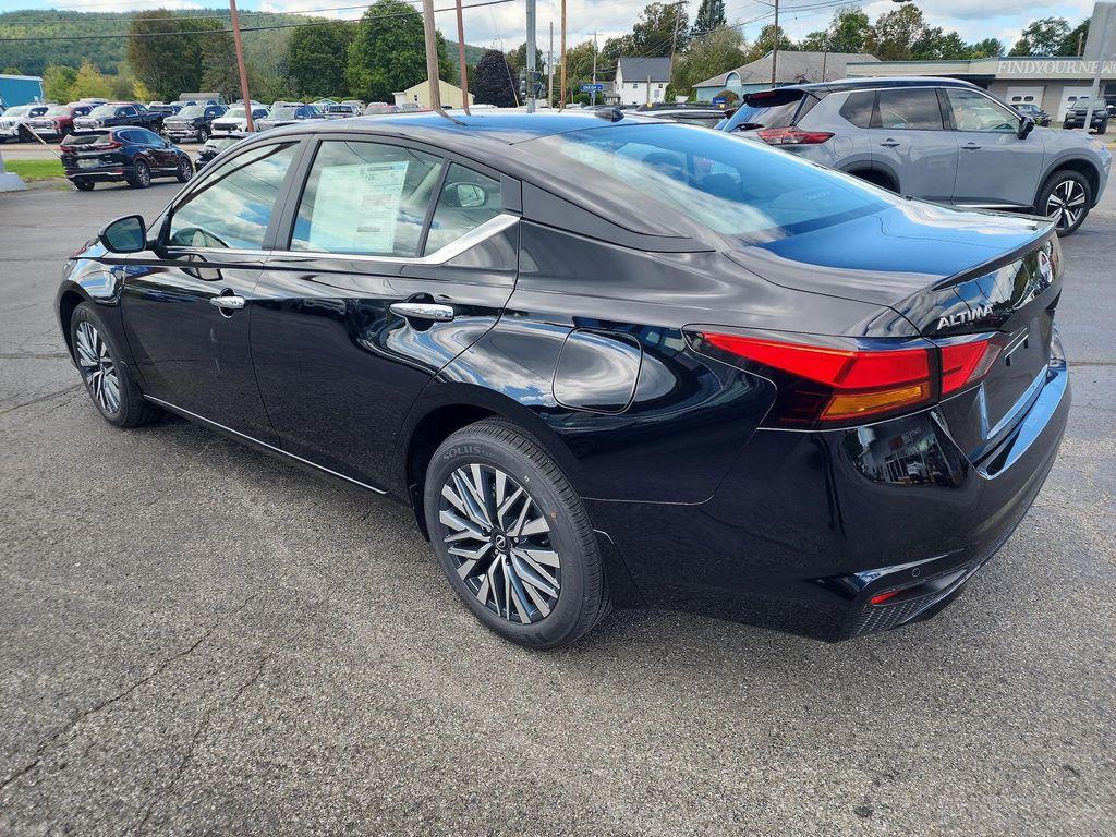 new 2025 Nissan Altima car, priced at $32,003