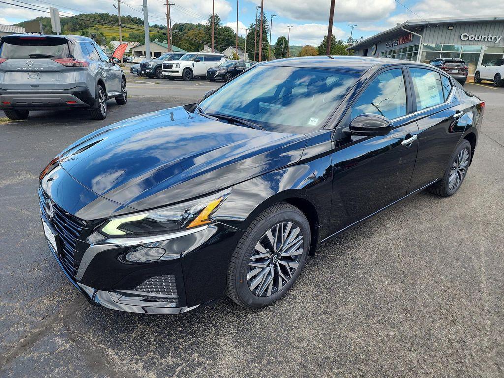new 2025 Nissan Altima car, priced at $32,003