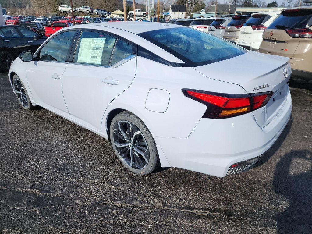 new 2025 Nissan Altima car, priced at $32,826