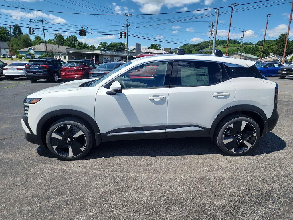 new 2025 Nissan Kicks car, priced at $29,535