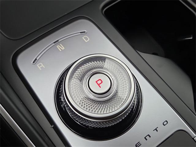 new 2026 Kia Sorento Hybrid car, priced at $42,370