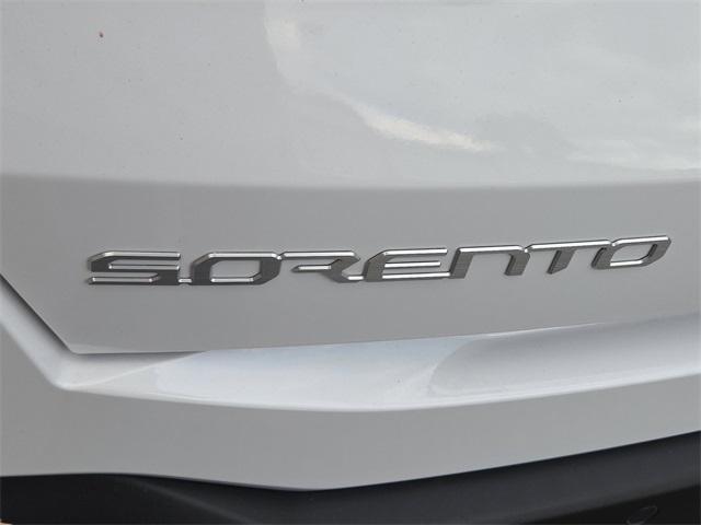 new 2026 Kia Sorento car, priced at $40,020