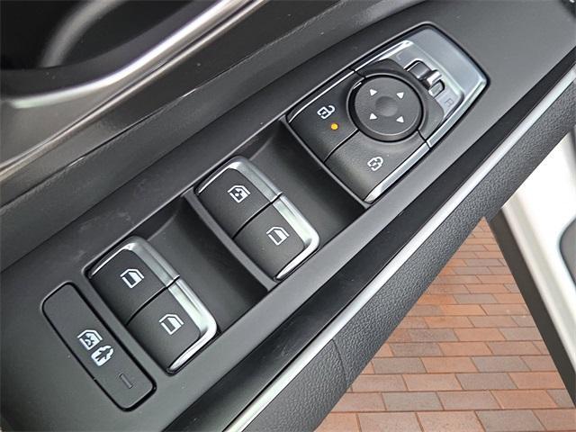 new 2026 Kia Sorento car, priced at $40,020