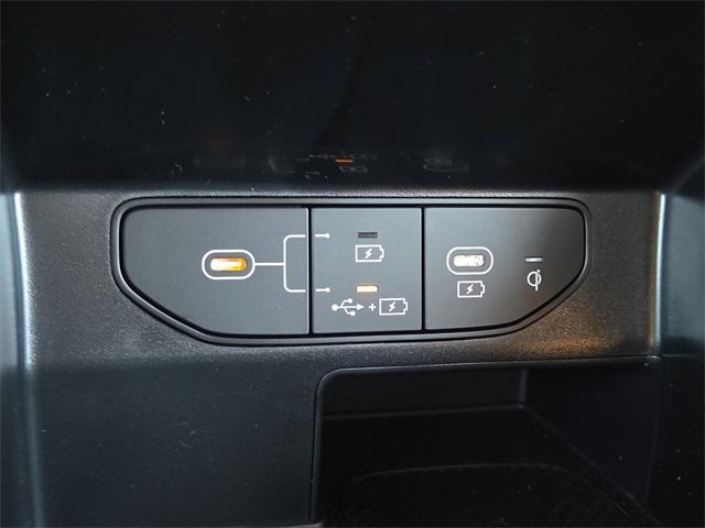 new 2026 Kia Sorento car, priced at $38,265