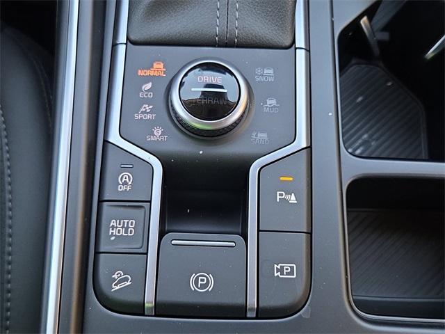 new 2026 Kia Sorento car, priced at $38,265