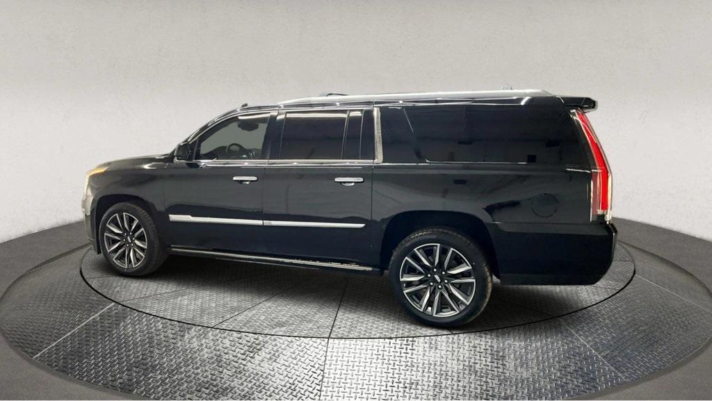 used 2015 Cadillac Escalade ESV car, priced at $15,395