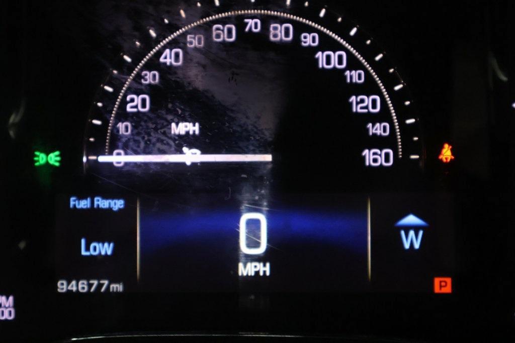 used 2017 Cadillac XT5 car, priced at $12,995