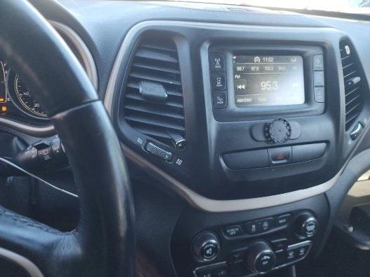 used 2016 Jeep Cherokee car, priced at $12,995