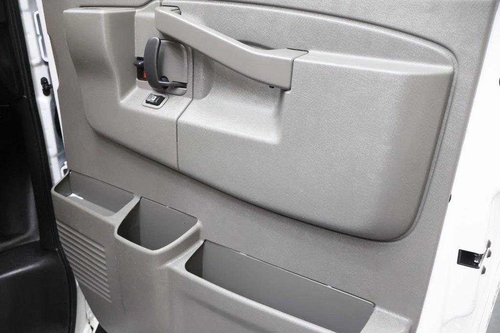 used 2021 Chevrolet Express 2500 car