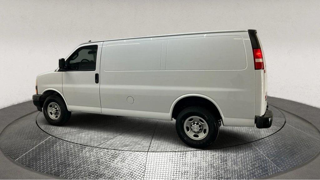 used 2021 Chevrolet Express 2500 car