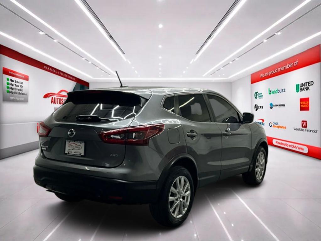 used 2022 Nissan Rogue Sport car, priced at $15,695