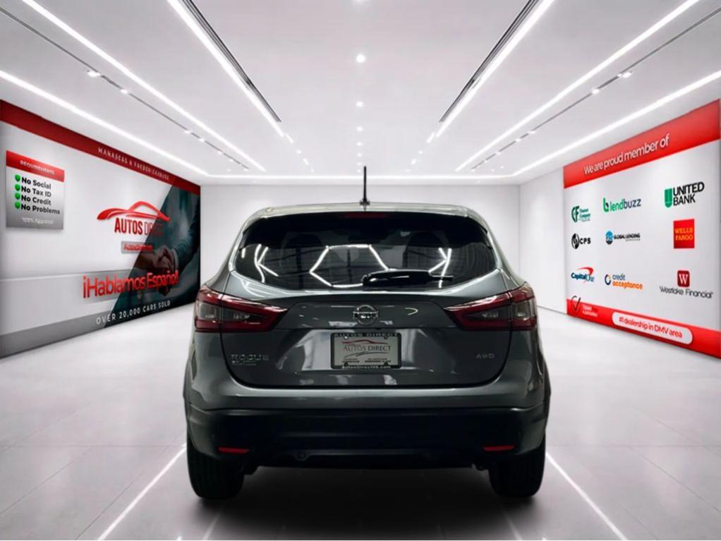 used 2022 Nissan Rogue Sport car, priced at $15,695
