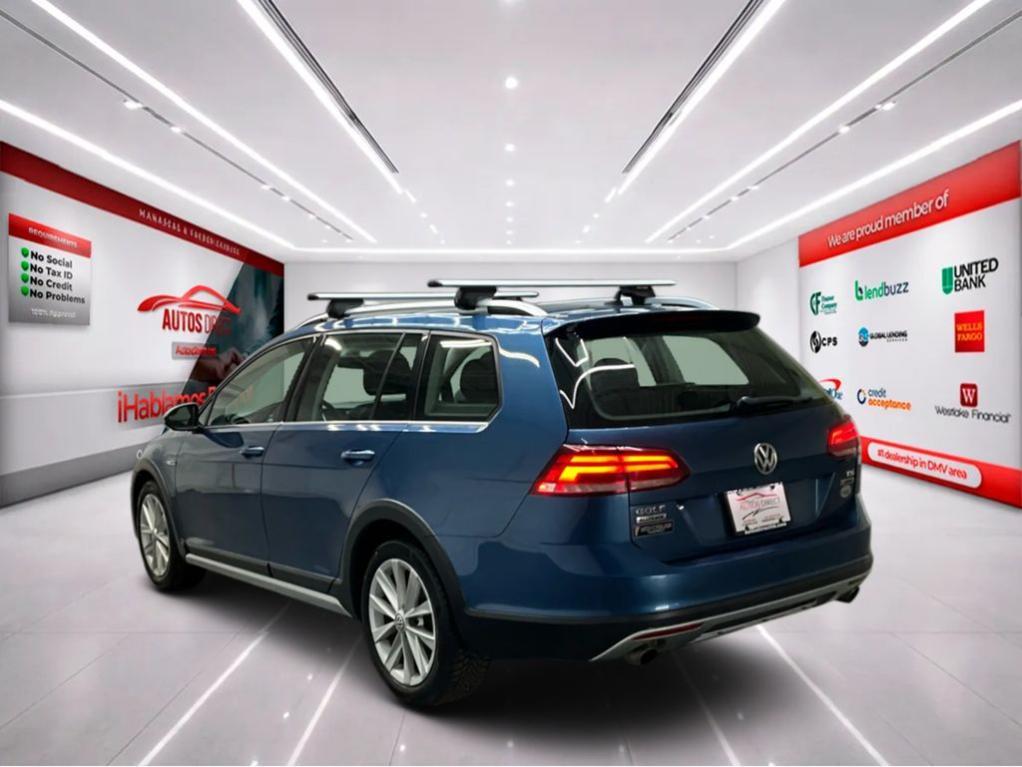 used 2018 Volkswagen Golf Alltrack car, priced at $11,995