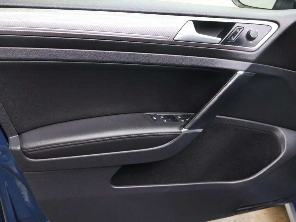 used 2018 Volkswagen Golf Alltrack car, priced at $11,995