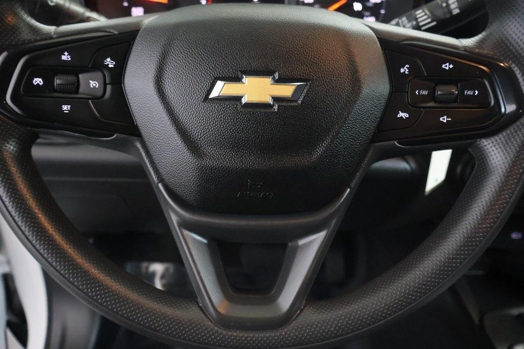 used 2024 Chevrolet Trax car, priced at $17,995