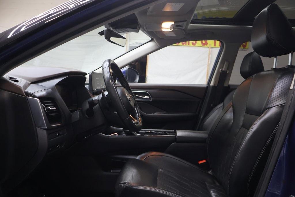 used 2023 Nissan Rogue car, priced at $21,995