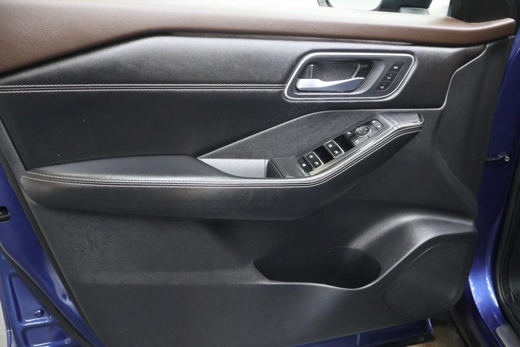 used 2023 Nissan Rogue car, priced at $21,995