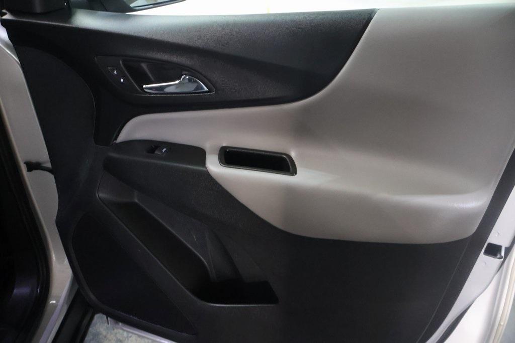 used 2022 Chevrolet Equinox car, priced at $20,495