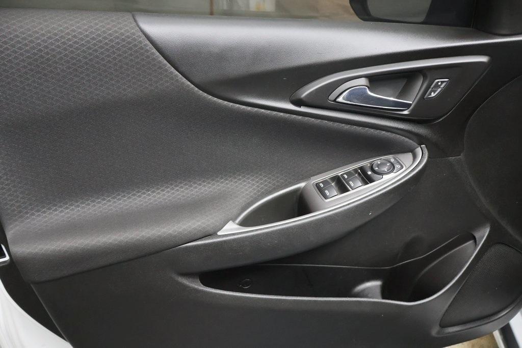 used 2023 Chevrolet Malibu car, priced at $18,995