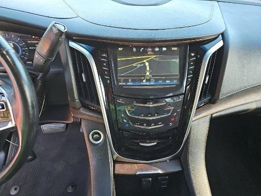 used 2019 Cadillac Escalade ESV car, priced at $35,995