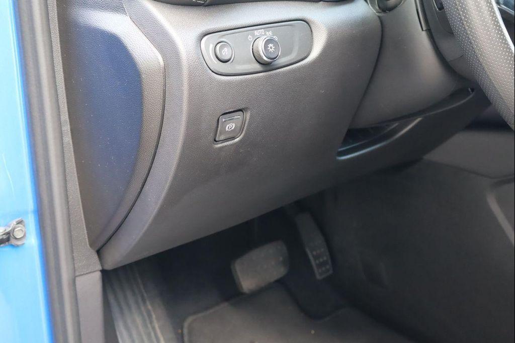 used 2025 Chevrolet Blazer car, priced at $24,199