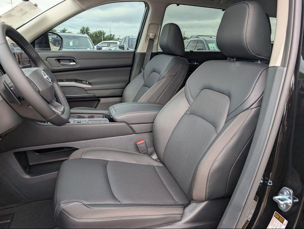 new 2026 Nissan Pathfinder car, priced at $41,441