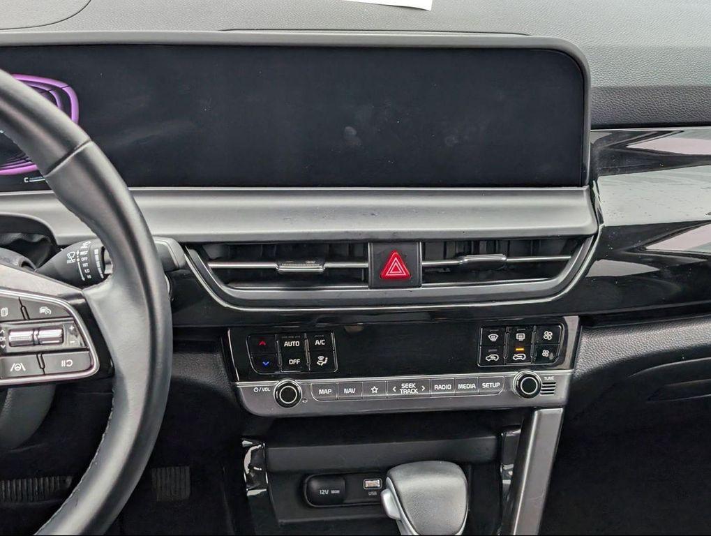 used 2025 Kia Seltos car, priced at $19,677