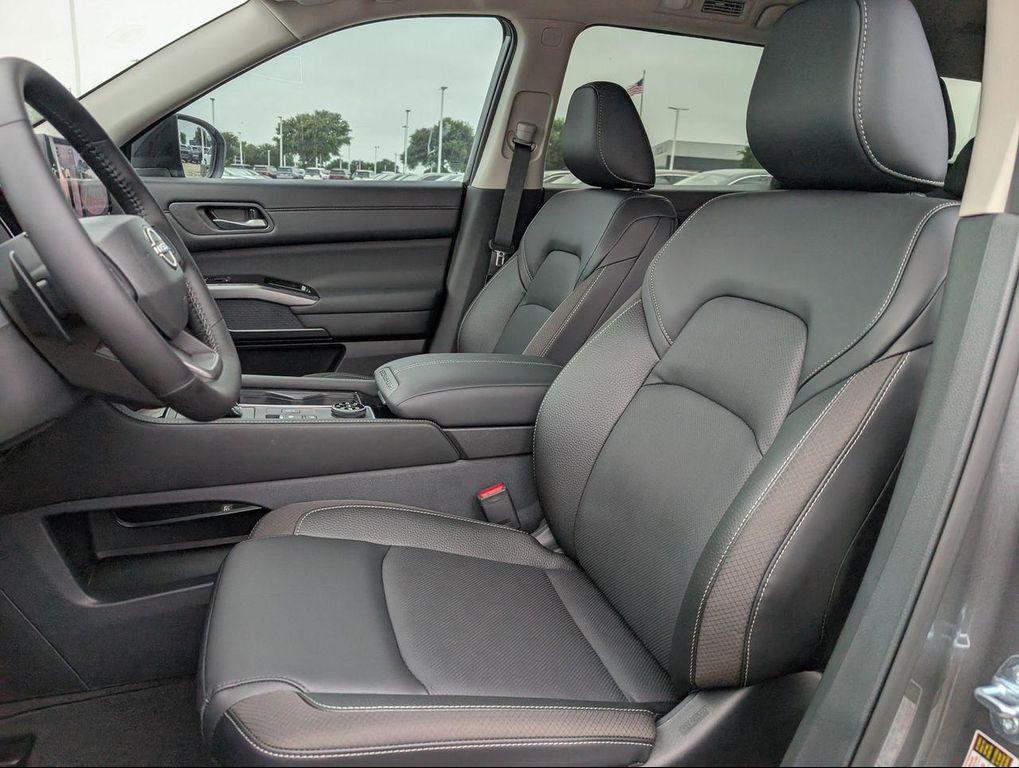 new 2026 Nissan Pathfinder car, priced at $40,130