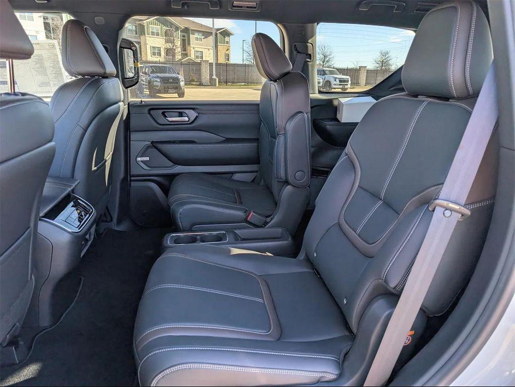 new 2026 Nissan Armada car, priced at $62,944