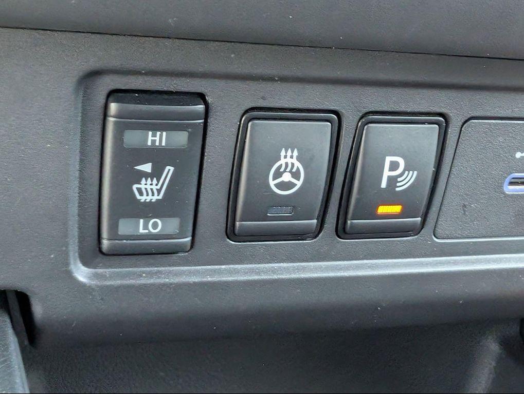 used 2023 Nissan Frontier car, priced at $35,988