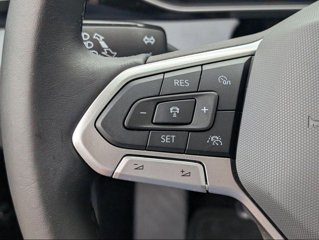 used 2025 Volkswagen Jetta car, priced at $21,277
