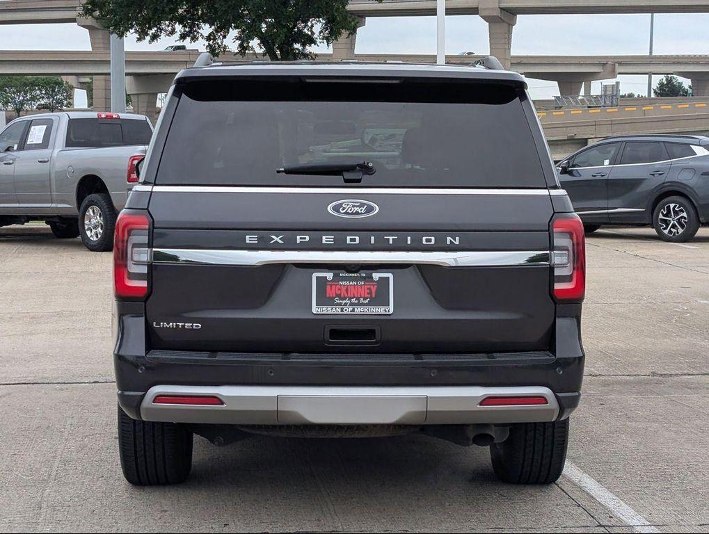 used 2024 Ford Expedition car, priced at $41,677