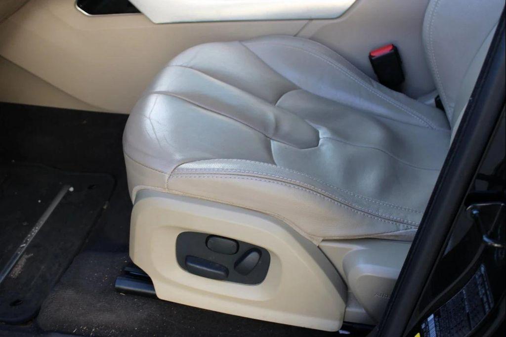 used 2015 Land Rover Range Rover Evoque car, priced at $9,900