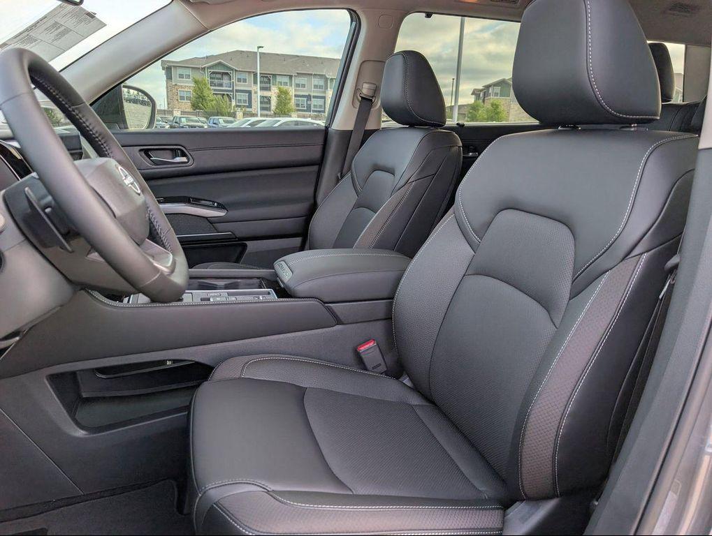 new 2026 Nissan Pathfinder car, priced at $40,560