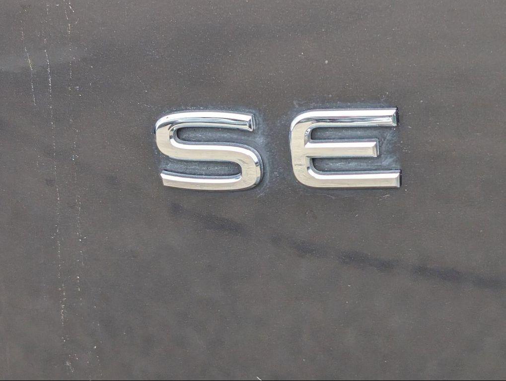 used 2024 Volkswagen Atlas car, priced at $24,799