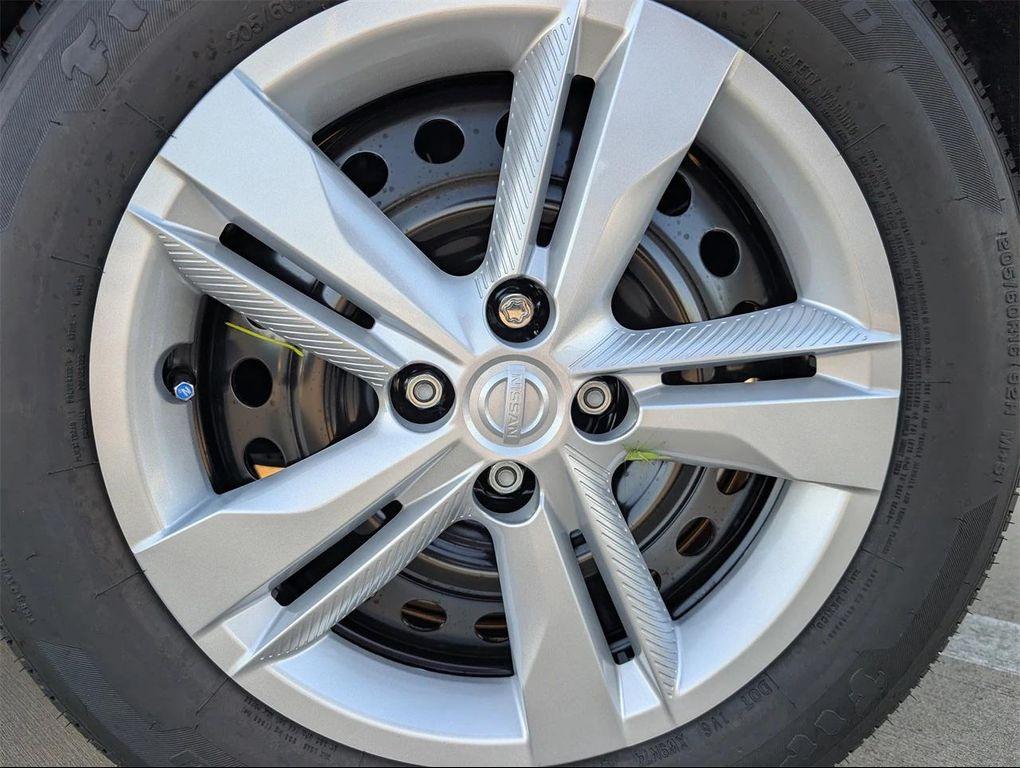 new 2025 Nissan Kicks car, priced at $17,299