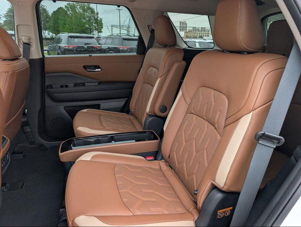 new 2026 Nissan Pathfinder car, priced at $47,936