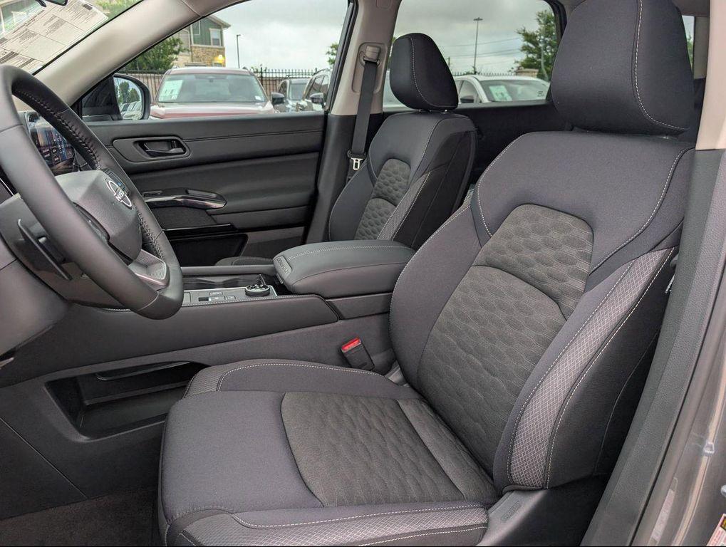 new 2026 Nissan Pathfinder car, priced at $39,700